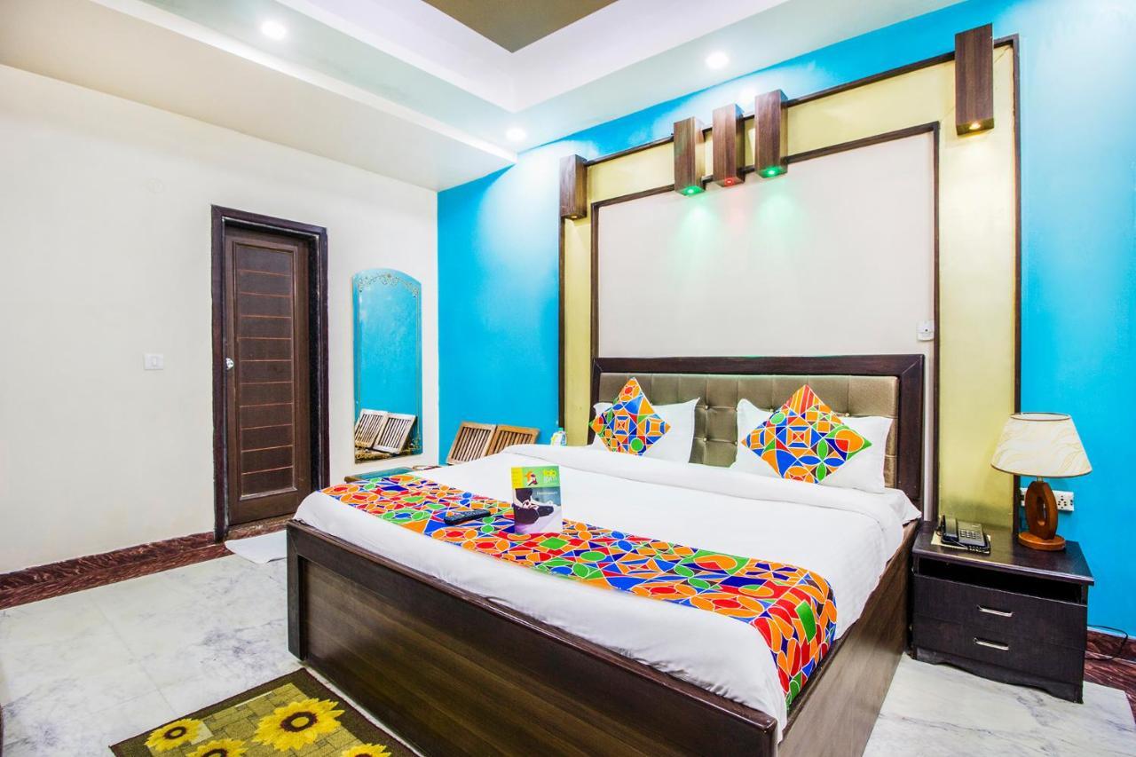 Fabhotel Plus Maniram Palace Agra  Exterior foto