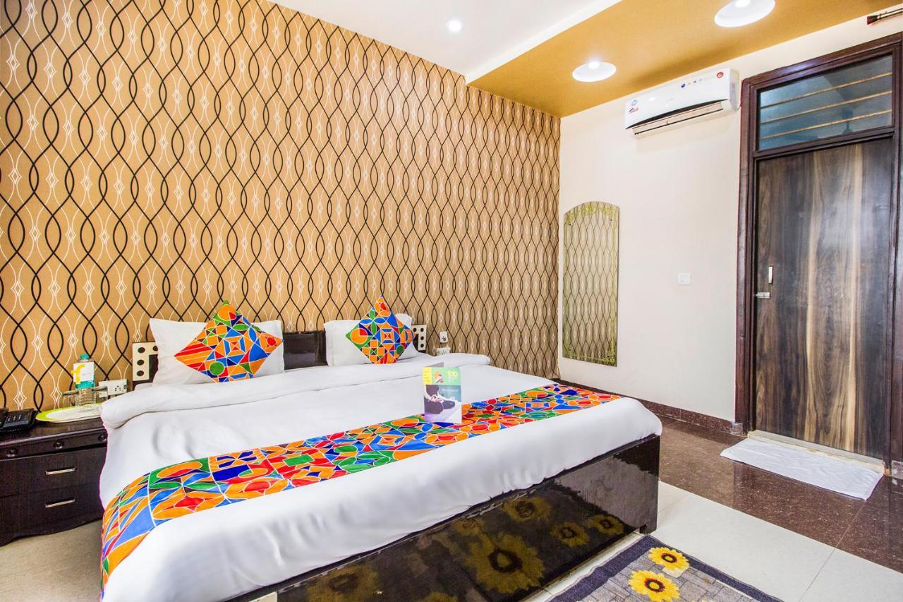 Fabhotel Plus Maniram Palace Agra  Exterior foto
