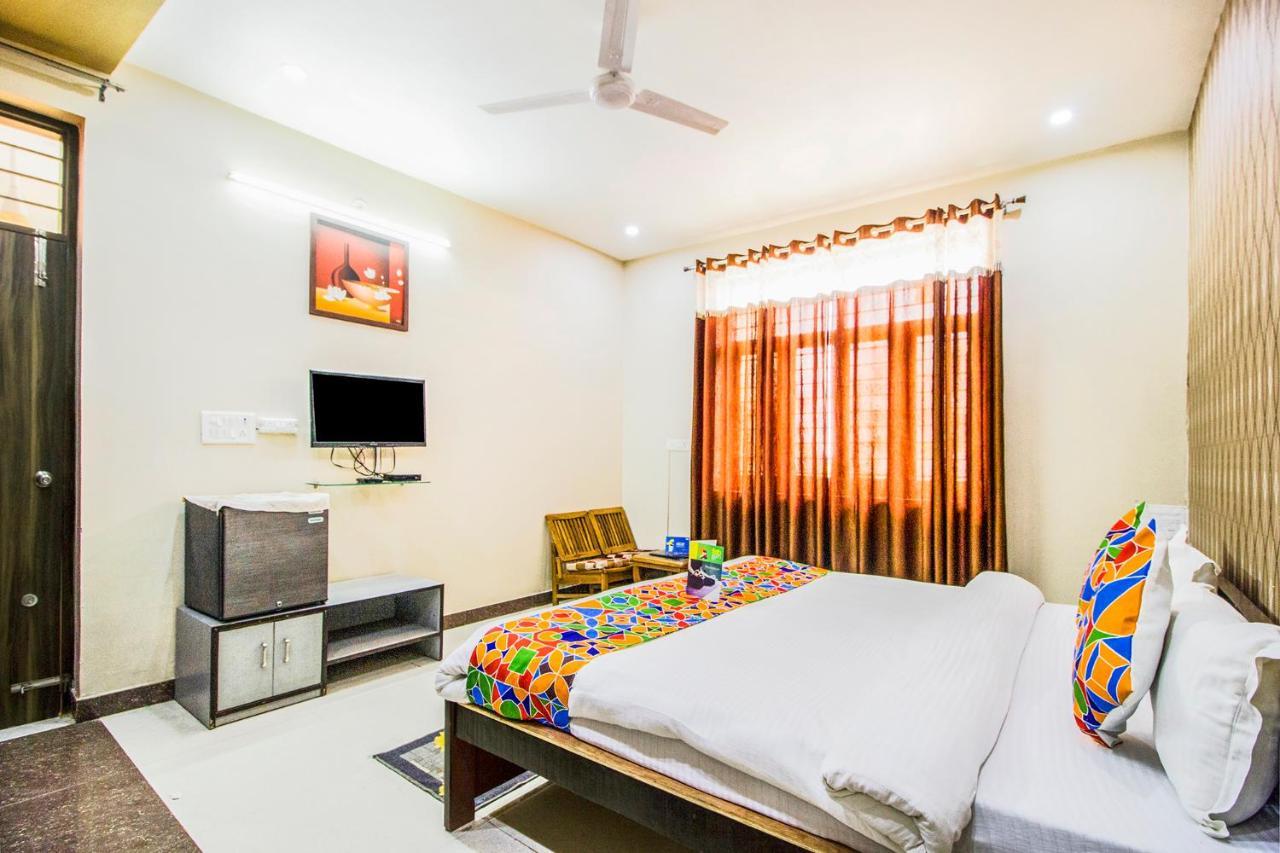 Fabhotel Plus Maniram Palace Agra  Exterior foto